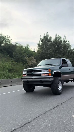 1996 Chevy K1500: The Ultimate Old School Truck
