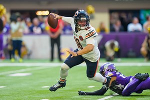 Bears-Vikings takeaways: Chicago narrowly wins after blowing 13-point lead