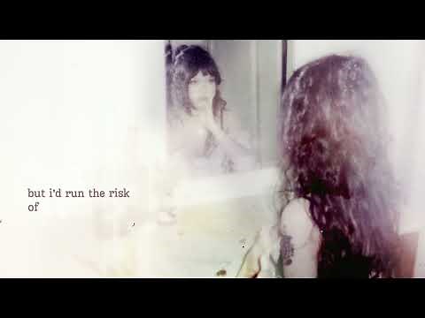 esha tewari - 'empty pages' wraith lyric video