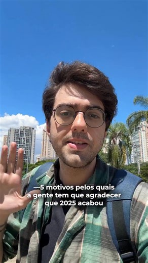 Robert Kifer_ on Instagram: "Tchau 2025!"