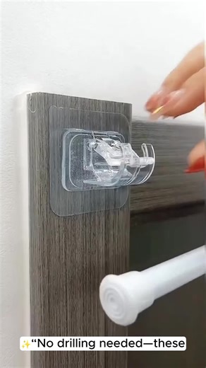 Adhesive Curtain Hooks: No Drilling Required, Easy Install