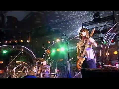 Chatmonchty "Shangrila" Official Live Performance