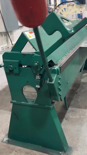 Making Full Wrap Duct with Tennsmith Hand Brake