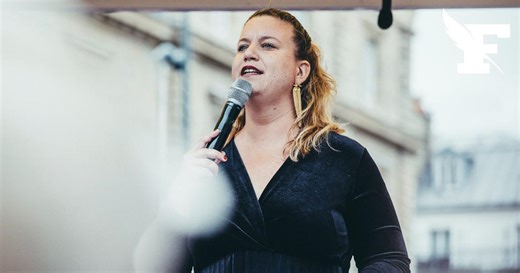 Mathilde Panot affirme avoir plus «d’expérience parlementaire» que Léon Blum en 1936