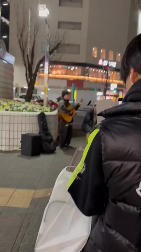 優里のゲリラライブパフォーマンス in 渋谷