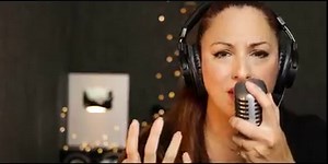 CECI DOVER | AMOR ETERNO | (COVER) Video musical interpretado por CECI dover Vocal Coach - Amor Eterno ( Juan Gabriel) Esperando que lo disfruten tanto como yo! Sin duda alguna hay un antes y un después en mi vida | Ceci Dover