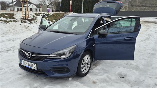 🚗 Na sprzedaż 🚗 📌 Marka/Model: Opel Astra 📅 Rok produkcji: 2021 🔧 Silnik: 1.5 122Km ⚙️ Skrzynia biegów: Automat 🛣️ Przebieg: 169000 ⛽ Rodzaj paliwa: Diesel 💰 Cena: 34900 📍 Lokalizacja: Rzeszów Ul. Sikorskiego 166 📞 Kontakt: 602-713-444 Wszystkie informacje dotyczące tego modelu w linku👇 https://autoplac.pl/oferta/opel/astra/k-1-5-2021r-15-122km-automat-oplacony-po-serwisie-AGdWWaLLuaC2 Zapraszamy do zapoznania się z całą oferta 👇 https://autoplac.pl/dealer/aleauto https://aleauto.sprz