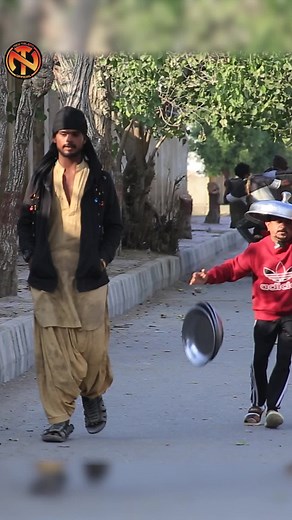 Dropping Plates Prank Pt 1 #fyp #trending