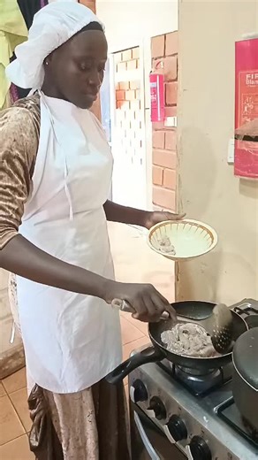 Future Chefs Here is a snapshot of Kitchen scenes from our catering students and their lecturer. #gambian_tiktok🇬🇲🇬🇲 #skills #education