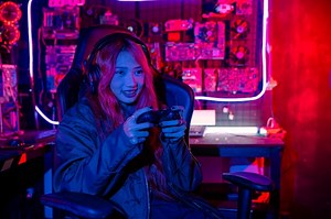 Premium Photo | Gamer using joystick controller for virtual tournament plays online video game