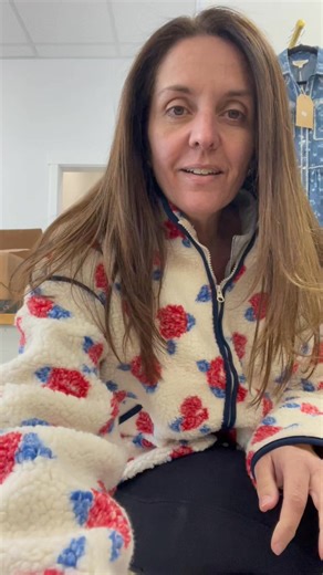 PSA you can only get to our space through the front riverside -it does not go through to the hallway in back 😘 THANK you for all the support. And this Sherpa jacket is the cutest and coziest - link in comments 😘 | Blackbird Boutique