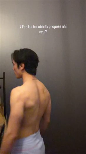 Suvekrawat on Instagram: "Propose tho aya nhi abhi tk !! . . [Haryanvi songs , desi , transitions, trending , explore ] #retro #reel #explorepage #transition #explore"