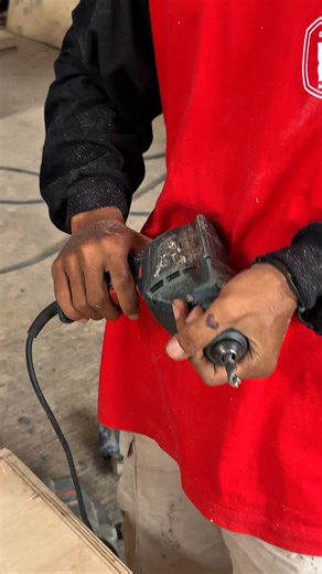 Joko Siswomiharjo on Instagram: "making holes for speaker cable plates #tutorial #woodworking #speakerbox #fblifestyle"