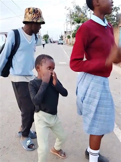 Nani Anatingisha Poa - Dream Kids Remix