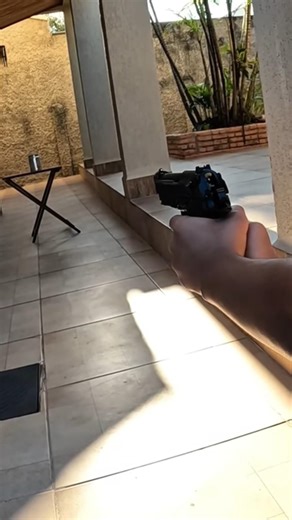 AIR SOFT FULL METAL - FULL AUTOMATIC - BLOWBACK - REALISMO 😱 #shorts