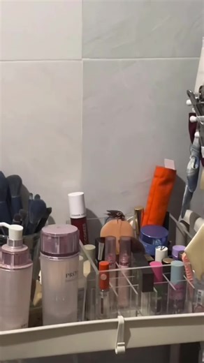 If you also have cockroaches at home, give this dinotefuran insecticide a try#pest #cockroach #tiktokshop #pestcontrol #vermin