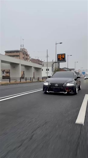 早く仕様変更したい #レクサスGS#レクサスgs#レクサス #車好き#車好きと繋がりたい #フルストレート #フルスト＃黒塗りセダン＃京都#エアサス#エアサスはモテるらしい#いいね#いいねください#オススメ#おすすめ#おすすめにのりたい#カーライフ＃カーグラム#車動画おすすめ#tiktokcarカスタムカー#ドライブ日和車好き#走る楽しさ#愛車紹介＃車旅#走行動画
