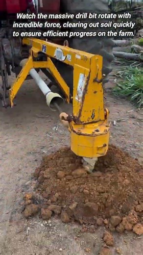High Torque Tractor Auger Excavating Deep Holes For Planting