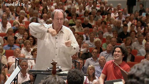 2.3M views · 99K reactions | [BIRTHDAY] ❤️六‍ On this day, conductor Nikolaus Harnoncourt would have turned 94. Remember his musical and pedagogical legacy with this masterclass on Beethoven's Fifth Symphony, featuring maestro Gustavo Dudamel and the Orquesta Sinfónica Simón Bolívar de Venezuela! ❤️六‍ https://bit.ly/417cI4j | medici.tv | Facebook