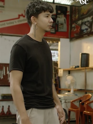 အချစ်နှင့်အခက်အခဲများအကြောင်းရောင့်