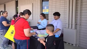Hemet Adult School and the Wellness Center hosted a Family Game Night last Friday, which included games, free books, and interactive booths! Visit our websites to learn more about Hemet Adult School and the HUSD Wellness Center! https://www.hemetadultschool.org/ https://parentcenter.hemetusd.org/ | Hemet Unified School District