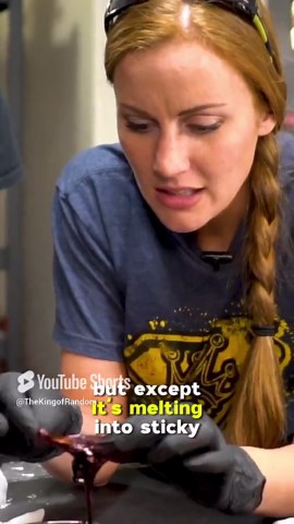 We Put Dry Ice Into 1,000 Pens and the Ink Exploded