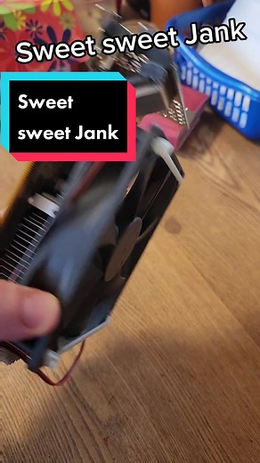 I love this kind of Jank #jank #pc #pcgaming #tech #janky #pcbuilding #tech #computer