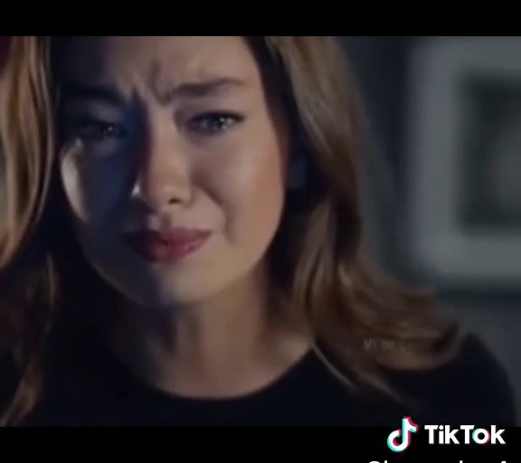 Kara Sevda: Burak Özçivit Turkish Series Moments