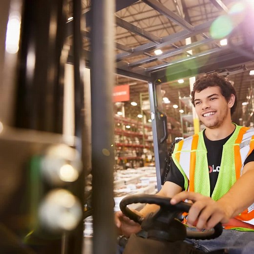 NOW HIRING 2nd and 3rd shift Forklift Operators at our Sturtevant, WI location. If you're trained & certified in the safe operation of powered industrial lift trucks and available to work a flexible schedule we want to talk to you! We offer competitive compensation and a generous benefits package. Click below to learn more and apply. . | XPO