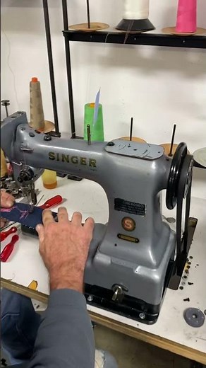 Singer 47W70 Darning Industrial Sewing Machine