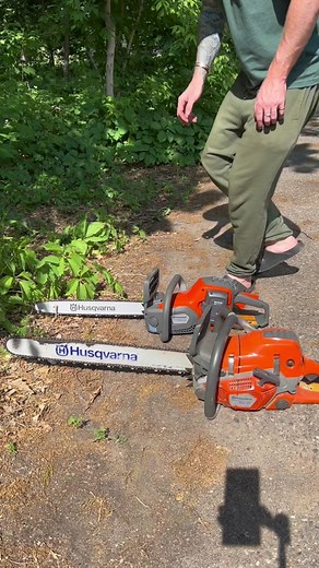 Comparison: Husqvarna 562XP vs Electric Chainsaw Review