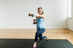 20-Minute Barre Class At Home (Video) | Nourish Move Love