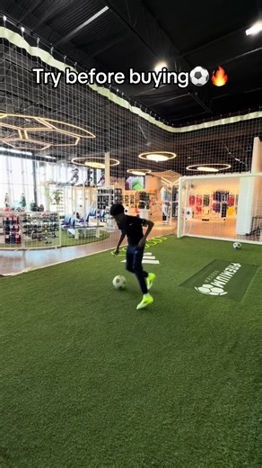 Location in the bio⚽️🔥 #footballstore #footballboots #soccerstore #premiumsoccerstore #soccercleats • • • • • • Premium Soccer est autorisé par les marques avec lesquelles nous travaillons à vendre les produits affichés sur cette page. Les noms de produits, logos, marques et autres marques liées aux produits appartiennent à leurs propriétaires respectits. Premium Soccer is authorized by the brands we work with to sell the products posted on this page. Product names, logos, brands, and other tra