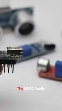 The New King of Budget Chips: Pico 2 vs. ESP32 😳 #Shorts #RP2040 #ESP32