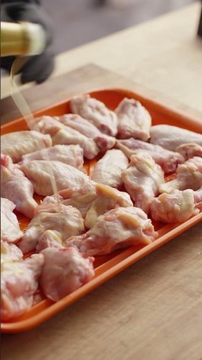 Game Day Perfection: Irresistible Lemon Pepper Chicken Wings!