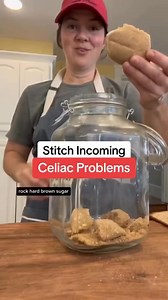 Who else is always *nervous* when someone surprises them with a homemade “gluten free” baked good or meal? 😅🙋‍♀️ In honor of the holidays, I wanted to re-share a friendly reminder that you should never feel guilty for declining food, even if someone promises it’s “gluten free.” 🙏No hate at all to Chef Allison on TikTok who shared this hack…but it shows how easy it can be for a gluten free ingredient (and anything made with it) to not be celiac safe because of cross-contact. 🥵And although I a