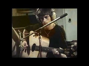 Mike Oldfield - Blue Peter (BBC TV original signature tune) remastered in stereo