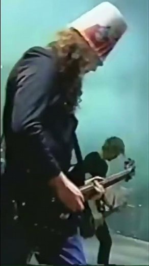 Slash’s BEST GNR SOLO Played Better By Buckethead - Nightrain #gunsnroses #music #slash