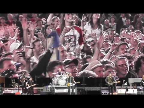 Bruce Springsteen - Dancing In The Dark @ Barcelona