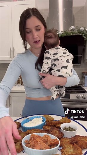 Potato Latkes Recipe for a Delicious Hanukkah Dinner