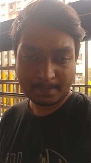 METRO ME PROBLEM HO GYA 😱 SBKO NIKAL DIYA #short