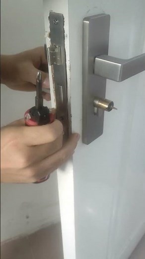 Installation of Smart lock cylinder-3 minutes to replace your mechanical door into smart