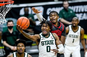 Former MSU basketball star Aaron Henry signs with Japanese professional team