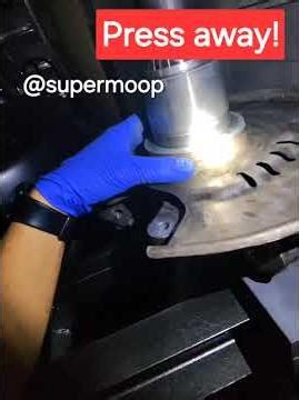'04 Mazda RX-8 rear wheel bearing installation.