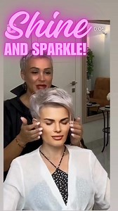 Discover effortless elegance — the platinum pixie redefining confidence 🩷✨#pixiecut #pixiehaircut #blonde #Hair #Hairstyle #Haircut #HairTransformation #HairInspo #beauty | Tunsori la moda