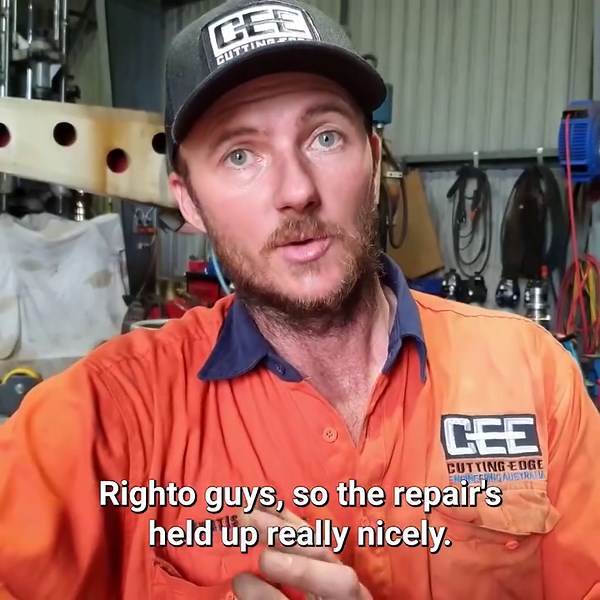 Can this broken transmission housing be repaired?