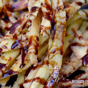 188K views · 874 reactions | Crispy Eggplant with Molasses - One of Southern Spain’s best loved tapas. The Moors ruled Spain for nearly 800 years and had a lasting influence on Spanish cuisine. This dish is a classic example of the Moors penchant for mixing savory and sweet. A recipe by chef Jose Canadilles Luque at Restaurant la Siesta, in Córdoba, Spain. Find the recipe here: https://wp.me/p8ZzGZ-1ba Follow us for Latin-inspired recipes and more! | Cocina | Facebook