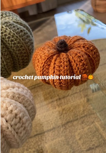 Apprends à crocheter une citrouille pour l'automne