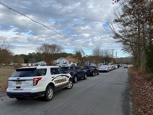 Police: Man shot by robbers in his Chesterfield County home dies