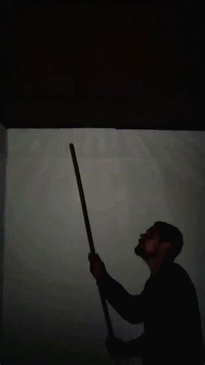 छत ke ander ko tha? 😨